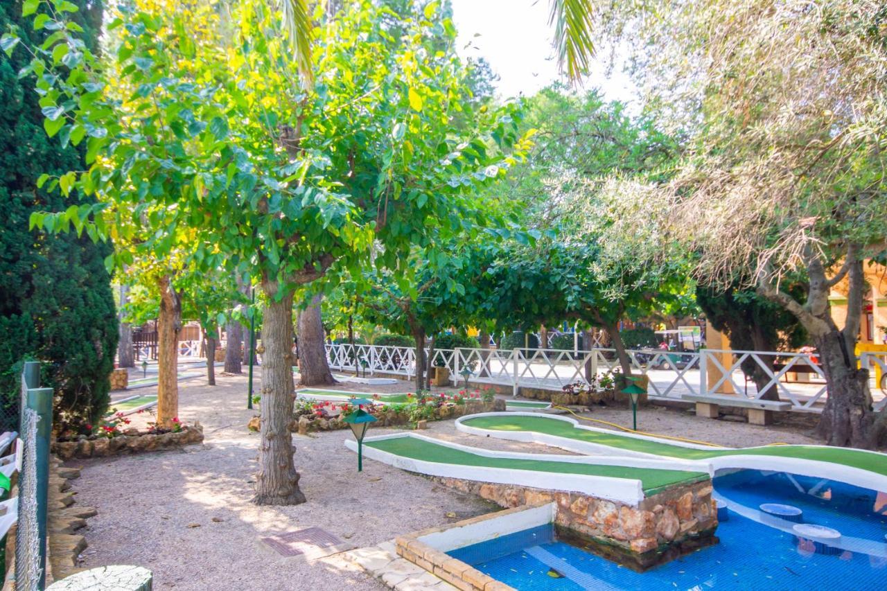Camping & Resort La Torre Del Sol Miami Playa Екстер'єр фото