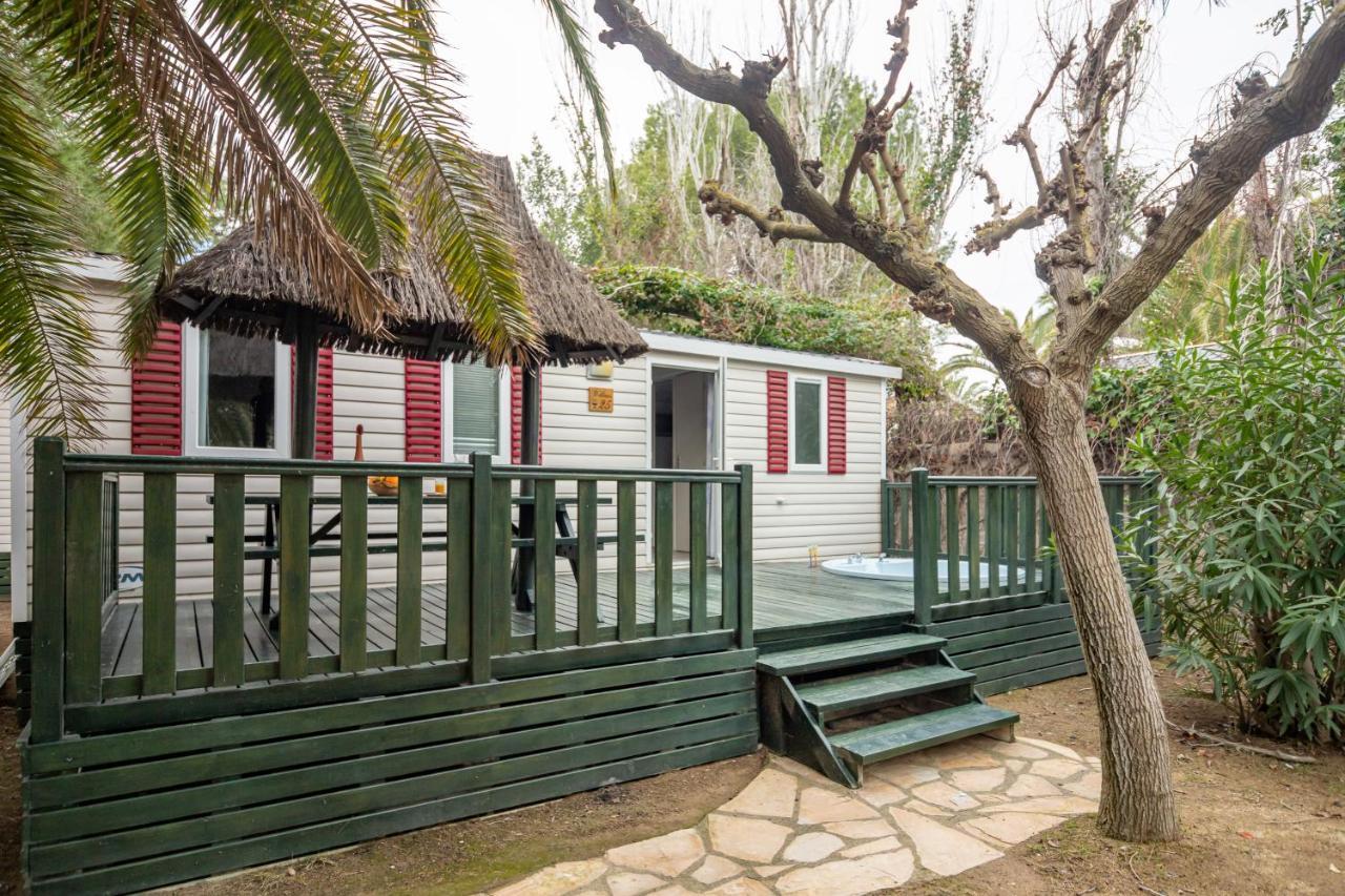 Camping & Resort La Torre Del Sol Miami Playa Екстер'єр фото