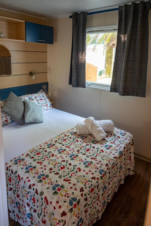 Camping & Resort La Torre Del Sol Miami Playa Екстер'єр фото