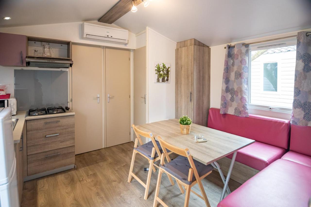 Camping & Resort La Torre Del Sol Miami Playa Екстер'єр фото