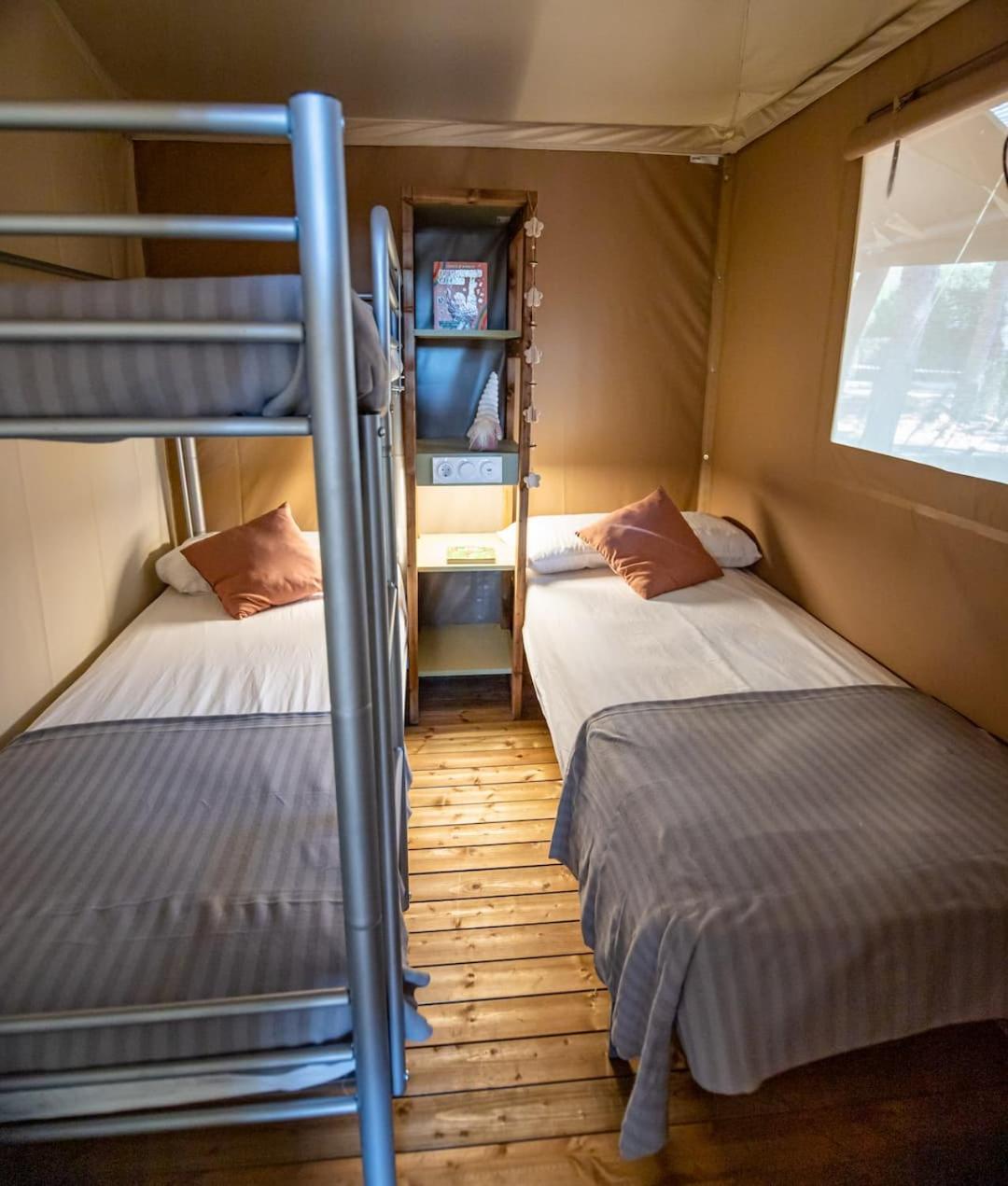 Camping & Resort La Torre Del Sol Miami Playa Екстер'єр фото